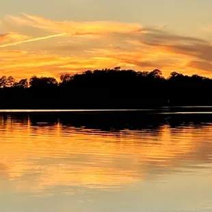 Enjoy breathtaking sunsets of Jamestown Island and learn about the first permanent English colony est. 1607, soak in eagles ospreys and more