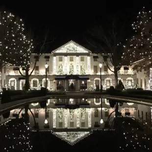 Holiday lights at The Williamsburg Inn