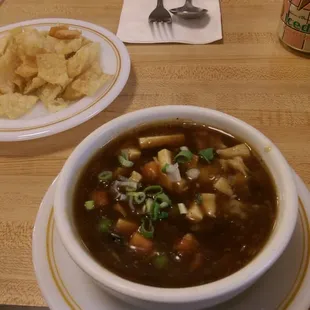 Small bowl of hot and sour soup. Pretty darn good!
