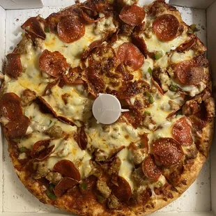 Pepperoni sausage and green pepper