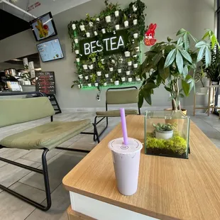 taro milk tea no boba!