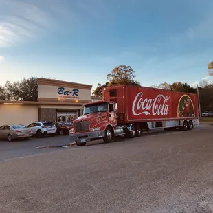 The Coca-Cola Christmas Truck and Santa stop by Bet-R Grocery every year!