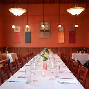 'The Columbia Room' - Private Dining Space that seats up to 32