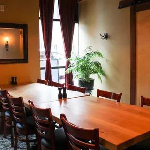 'The Willamette Room' - Private Dining Space that seats up to 12