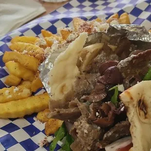 Gyro with feta fries