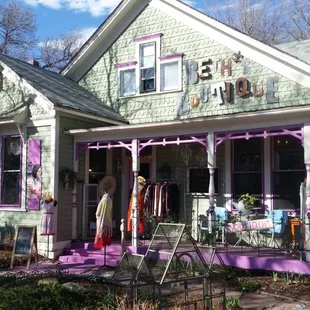 Beth's Boutique