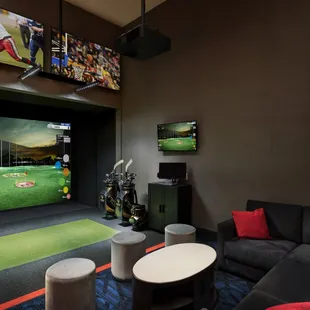 Topgolf Swing Suite