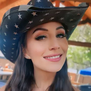 Kellie P.