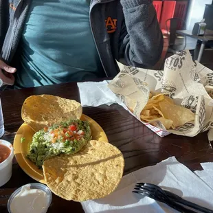 Tosta-Guac Dip