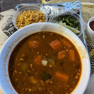 Sopa de pollo - chicken thigh soup full of warm flavor and veggies. This is the kinda stuff good for the soul.