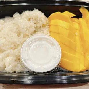 Mango sticky rice