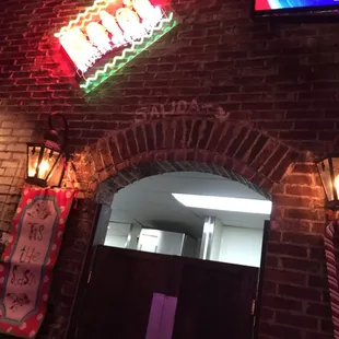 Great food and friendly staff. Meet here at least once a week.