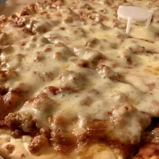 Sausage and cheese pizza