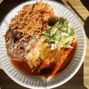 Enchilada Combo (cheese enchiladas) with mango drink and carne asada fries with horchata.