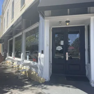 Front of restaurant