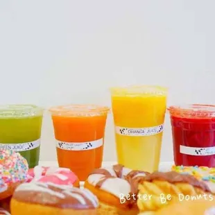 Fresh juice and cake