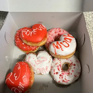 Better Be Donuts & Cafe