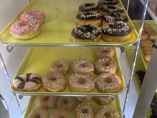 American Donuts Shop