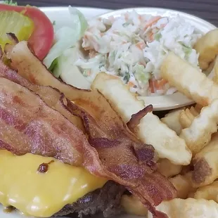 Bacon Cheeseburger, fries &amp; slaw