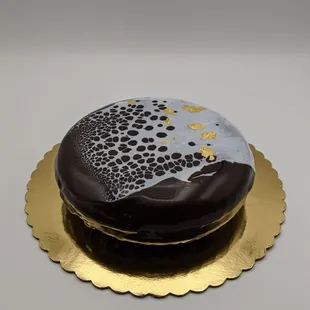 Brun - Chocolate mousse cake with creme brulee, decadent chocolate cake and chocolate crunch