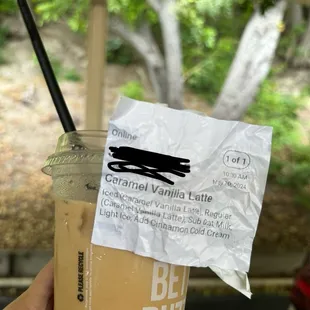 Caramel vanilla latte