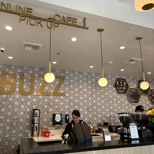 Awesome staff, friendly and hard working! Fast  fast order processing!