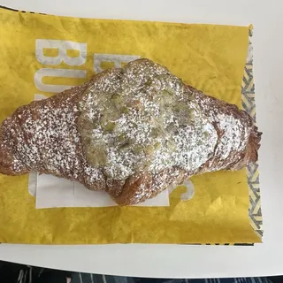 Pistachio Croissant