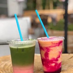Berry Matcha Latte - 16oz Iced