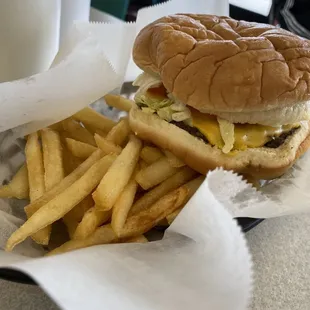 Cheeseburger and fries