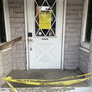 Building condemned. Restaurant closed.