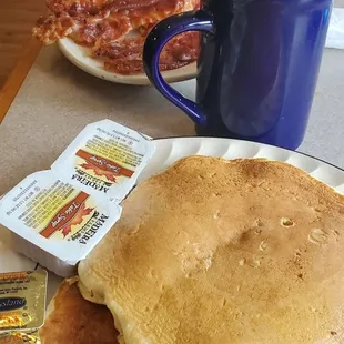 Who was better.The Dobbie Brother's or The Average White Band?