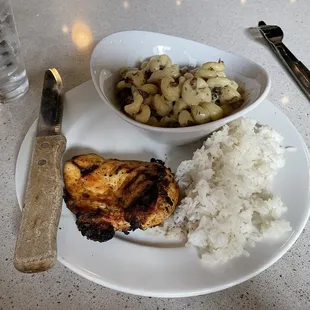 Chicken, jasmine rice, bacon Mac and cheese