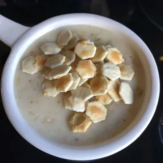 Boston Clam Chowder Pint