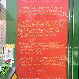 Today's menu...I think I'll have one of each