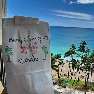 How cute is their packaging  Ready for my burger with a view of Waikiki