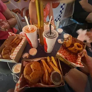 Chicken Teriyaki and Betty&apos;s Classic Burger! Onion rings were delicious. We were a party of 10 and they went above and beyond to seat us.