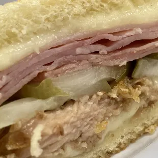 Cuban sandwich