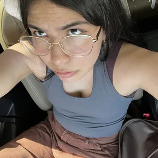Izel V.