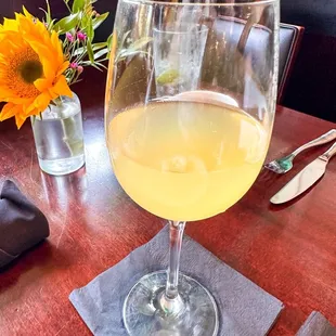 Pineapple mimosa