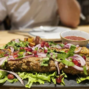 Quick Note: automatic 20% gratuity charge on your bill