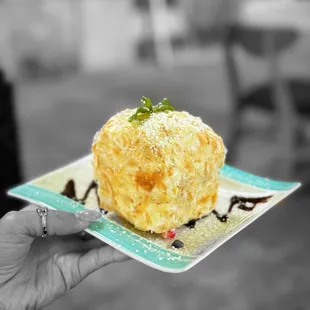 Mini Napoleon Cake | @whaevaeats