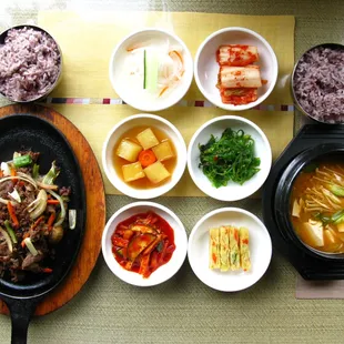 E7. Bulgogi &amp;  S3. Denjang Chi Gae