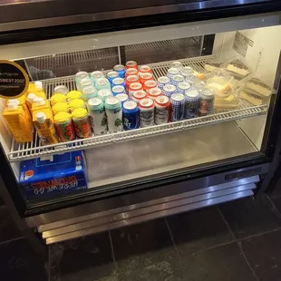 Some drink options and dessert