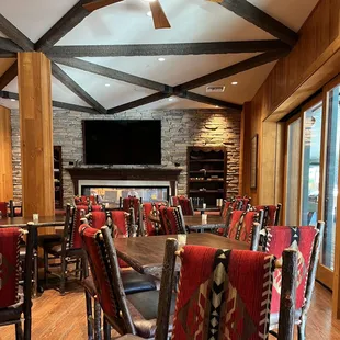 Indoor seating / see-through fireplace