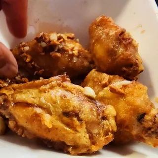 Garlic Butter Wings 8 pcs