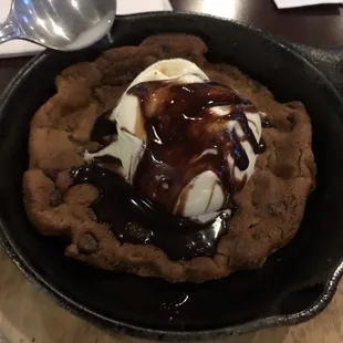 Chocolate Chip Cookie Skillet