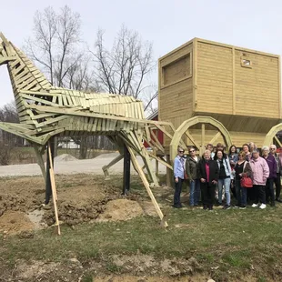 World&apos;s Largest Horse and Buggy