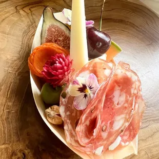 Bite and nibbles boats