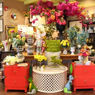 Easter décor in the showroom 2024.