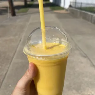 Spicy mango smoothie with sea moss - amazing!!